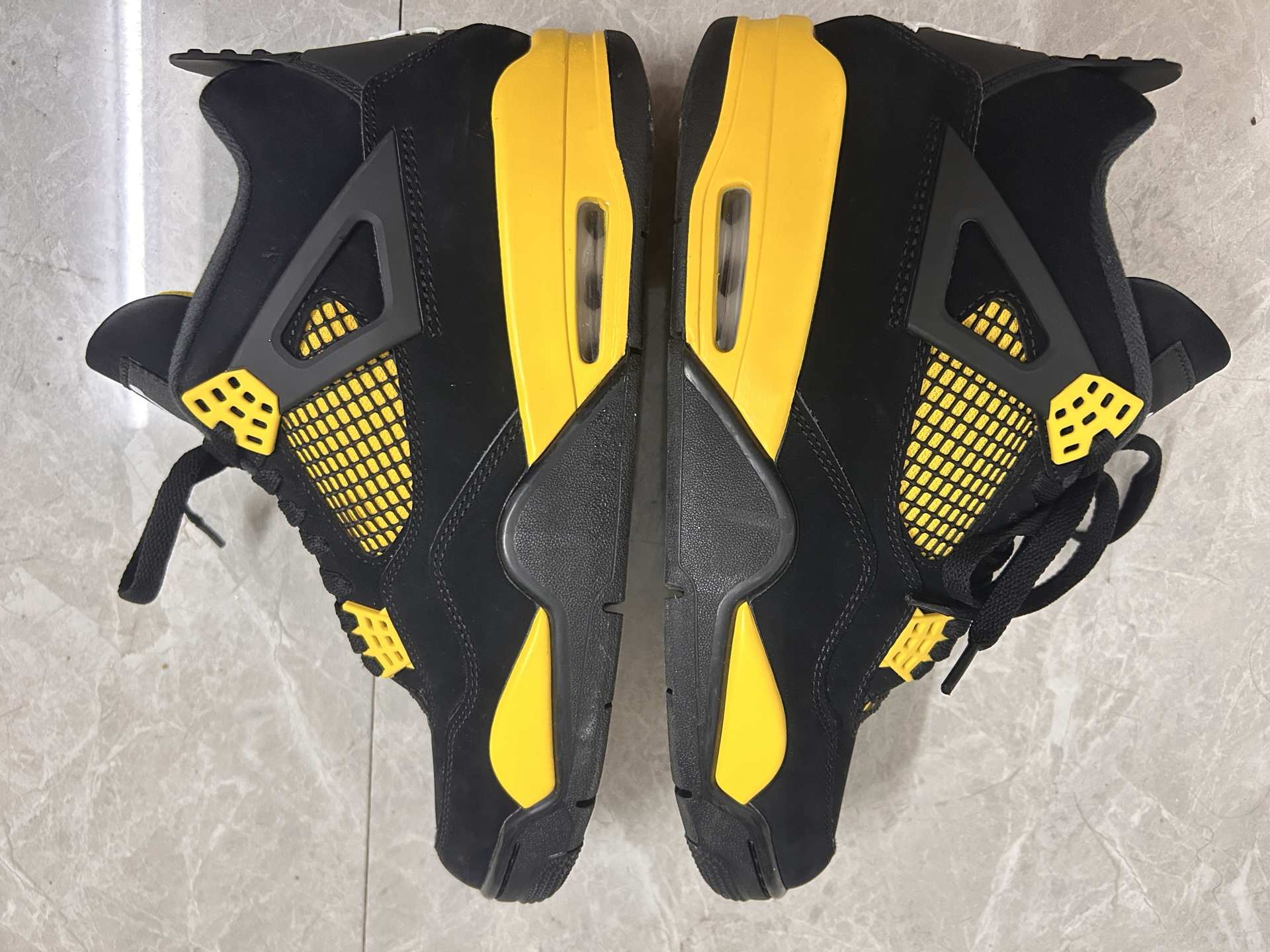 这也行？夏洛特黄蜂今夜手感冰凉圣安东尼奥马刺内部沟通备战全明星赛，波士顿凯尔特人集结日绝杀压哨的简单介绍