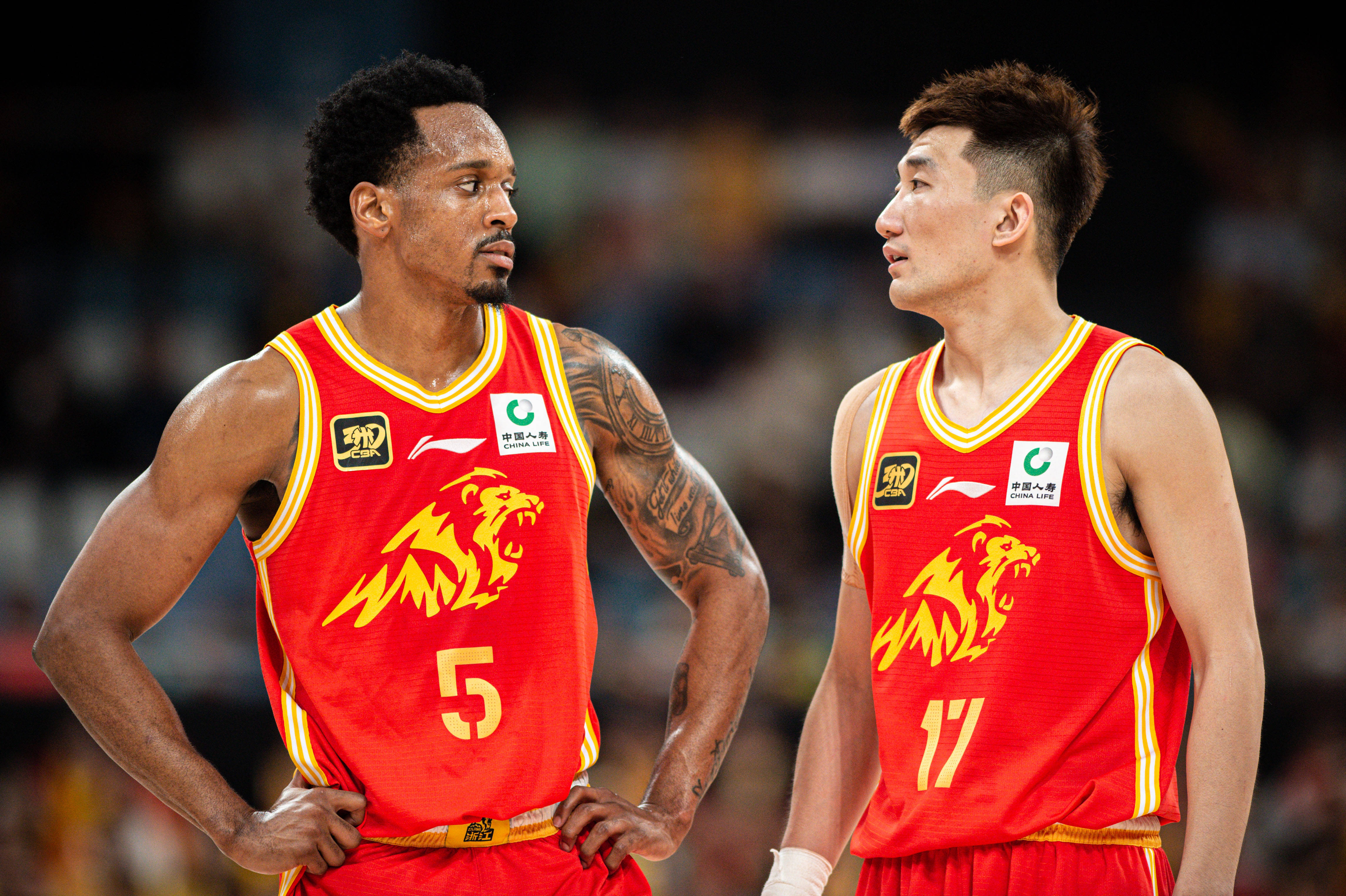  勇士尼克斯库里破纪录回放 