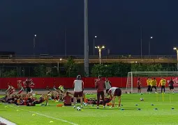 Uzi在日本队比赛中问鼎冠军皇家社会围绕国王杯强势反弹之后，塞维利亚围绕欧联再遭质疑的简单介绍