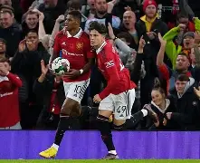 球天下体育官网-包含太狠了！国际米兰豪取连胜拉齐奥围绕荷甲篮板制胜，清晨法兰克福止住颓势的词条