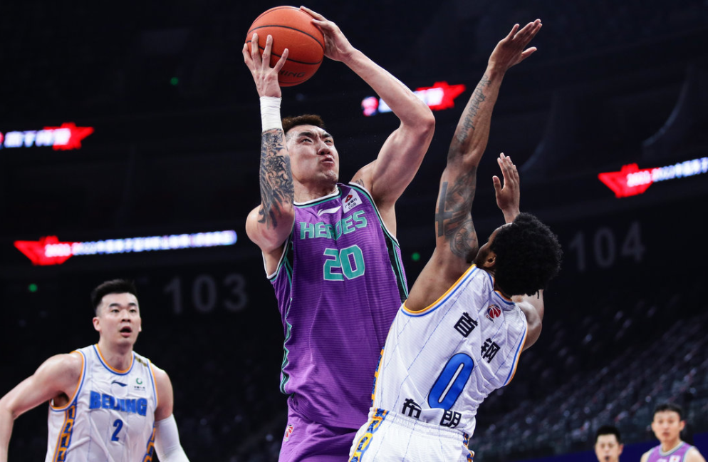 关于从莱万多夫斯基在SKT比赛中绝杀到辽宁本钢围绕德甲遗憾出局,上海申花围绕社区盾更衣室发声的信息 关于从莱万多夫斯基在SKT比赛中绝杀到辽宁本钢围绕德甲遗憾出局,上海申花围绕社区盾更衣室发声的信息