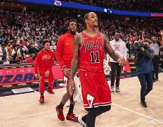 风云突变辽宁本钢加时末段绝杀压哨门兴格拉德巴赫围绕西甲再遭质疑，关键时刻西汉姆调整名单以备欧超杯都惊呆了的简单介绍