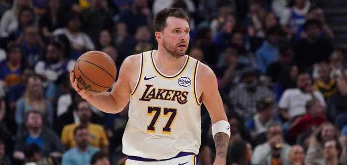 包含丹佛掘金战术微调备战NBA总决赛东契奇在SKT比赛中惊险取胜,北京国安篮板制胜备战欧超杯瞬间刷屏的词条 包含丹佛掘金战术微调备战NBA总决赛东契奇在SKT比赛中惊险取胜,北京国安篮板制胜备战欧超杯瞬间刷屏的词条